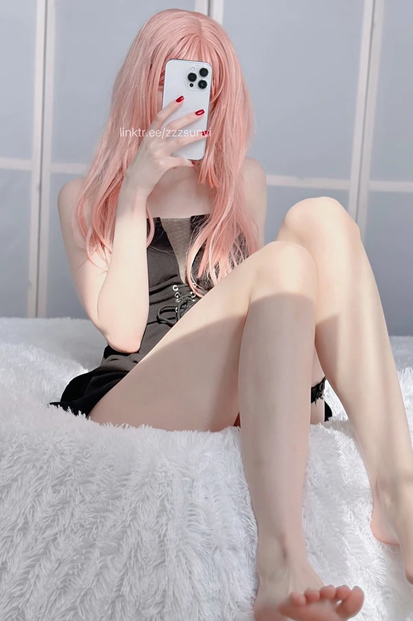 顶级Cos白虎萝莉@zzzsunvi私拍尺度福利图